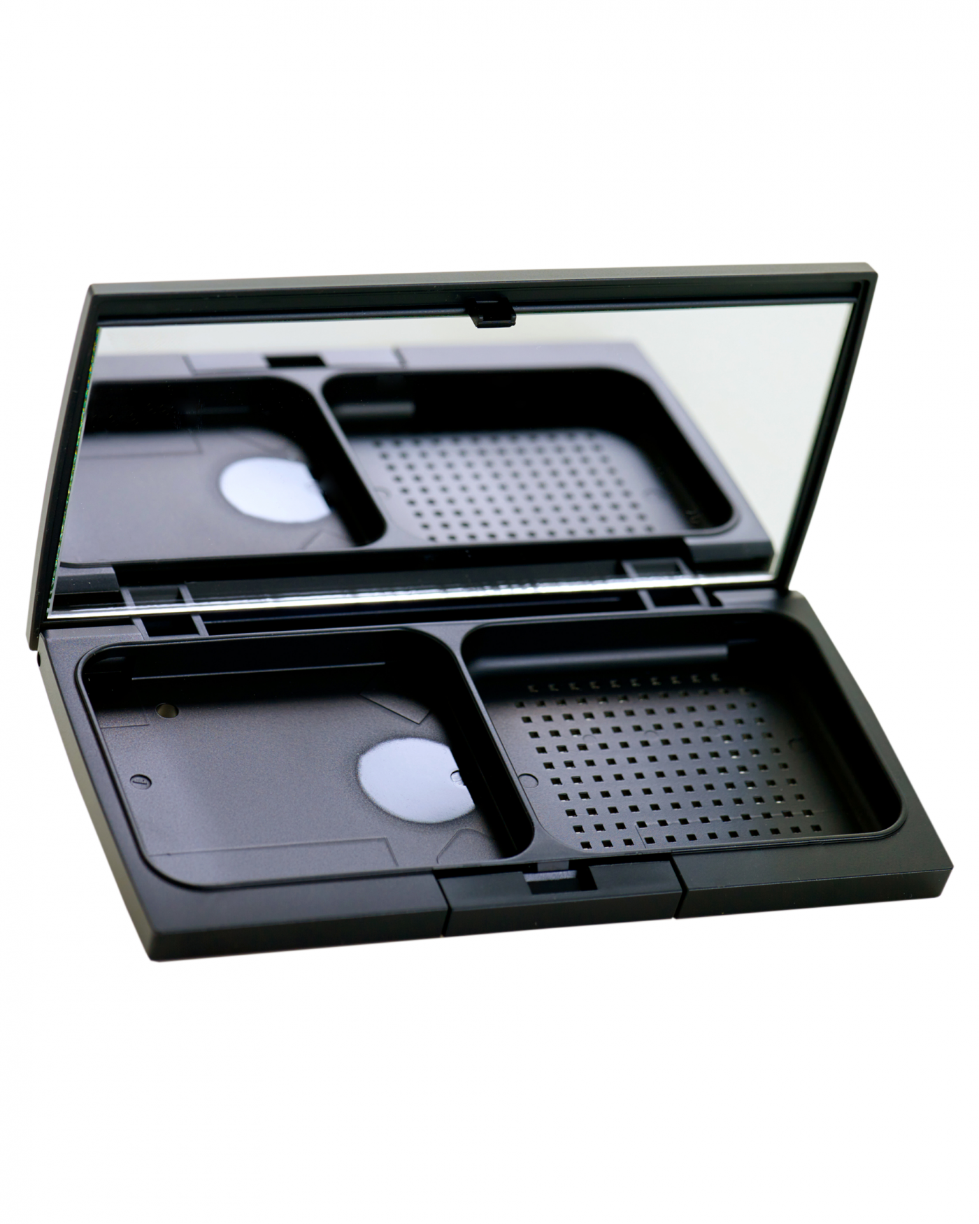 Фото футляра для компактной пудры для лица UTP La PRECIA Veil Co Фото футляра для компактной пудры для лица UTP La PRECIA Veil Co